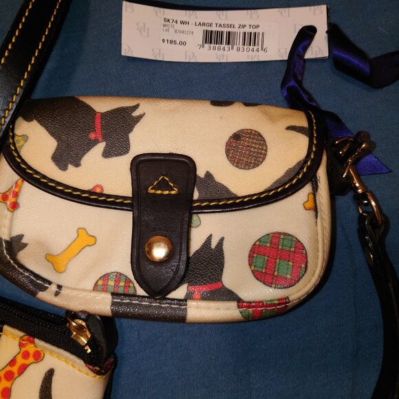 Dooney & Bourke Large Scottie Dog Purse and Wallet - Picture 9 of 15